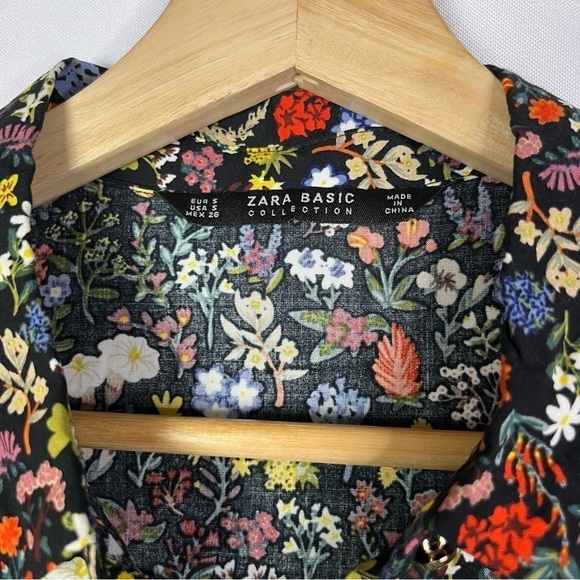 Zara Black Colorful Floral Long Sleeve Button Down S - Picture 2 of 2